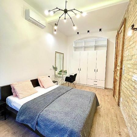 Dream Design Apartment - 3 Bedrooms & Finn Sauna Budapeste Exterior foto