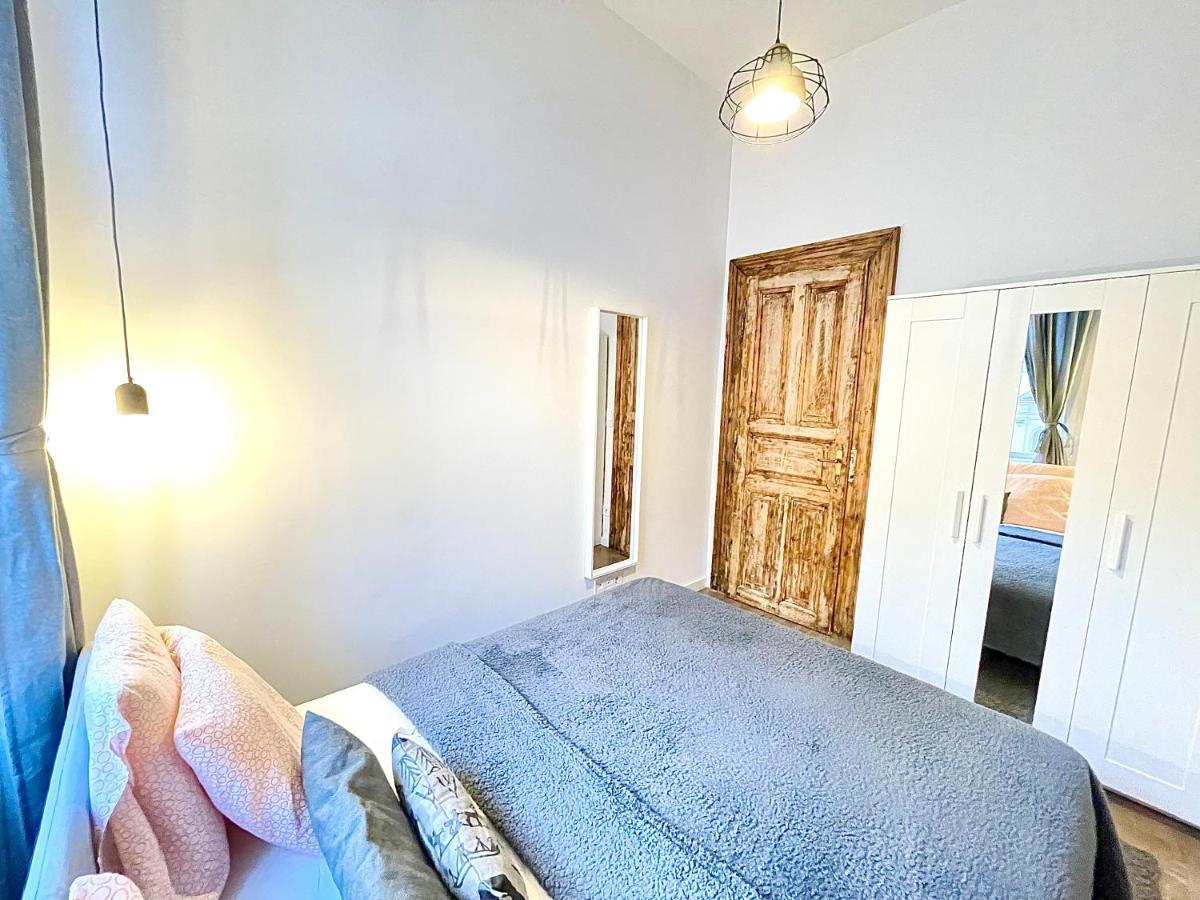 Dream Design Apartment - 3 Bedrooms & Finn Sauna Budapeste Exterior foto